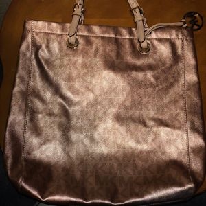 Shiny Michael Kors Tote Purse